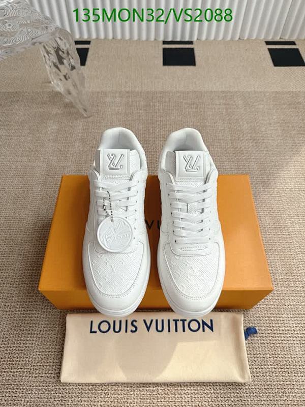 Louis Vuitton Monogram White Leather Sneakers for Men - EU 38-45 32 Louis Vuitton Monogram White Leather Sneakers for Men - EU 38-45