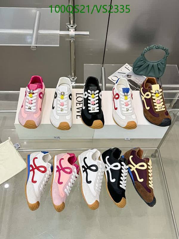 Loewe Women's Flow Runner Sneakers - Stylish Genuine Leather Lace-Up Shoes 5 Loewe Men's Flow Runner Sneakers - Luxurious Genuine Leather Casual Shoes