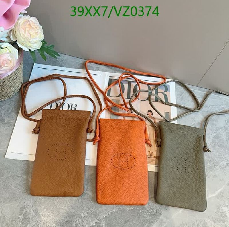 Hermes-Style Leather Phone Case with Adjustable Strap - Compatible with All iPhones