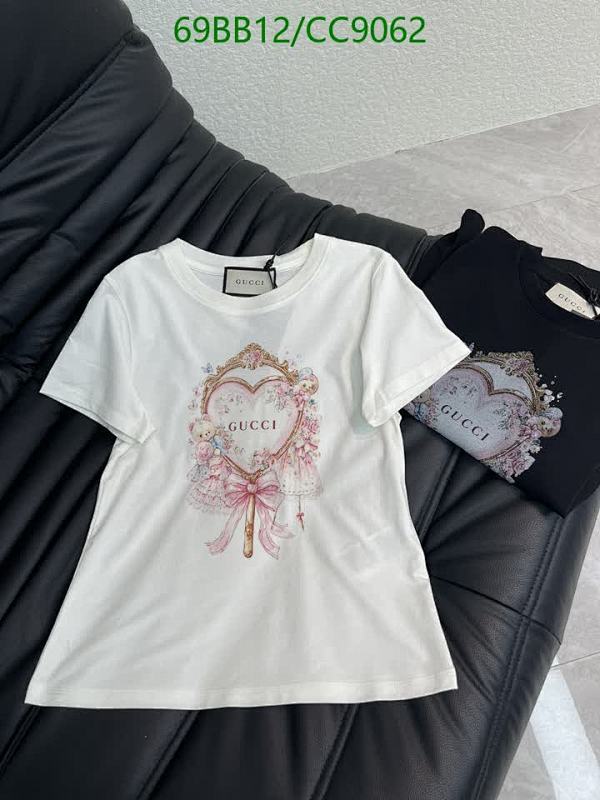 Gucci Cotton Graphic Heart T-Shirt - White