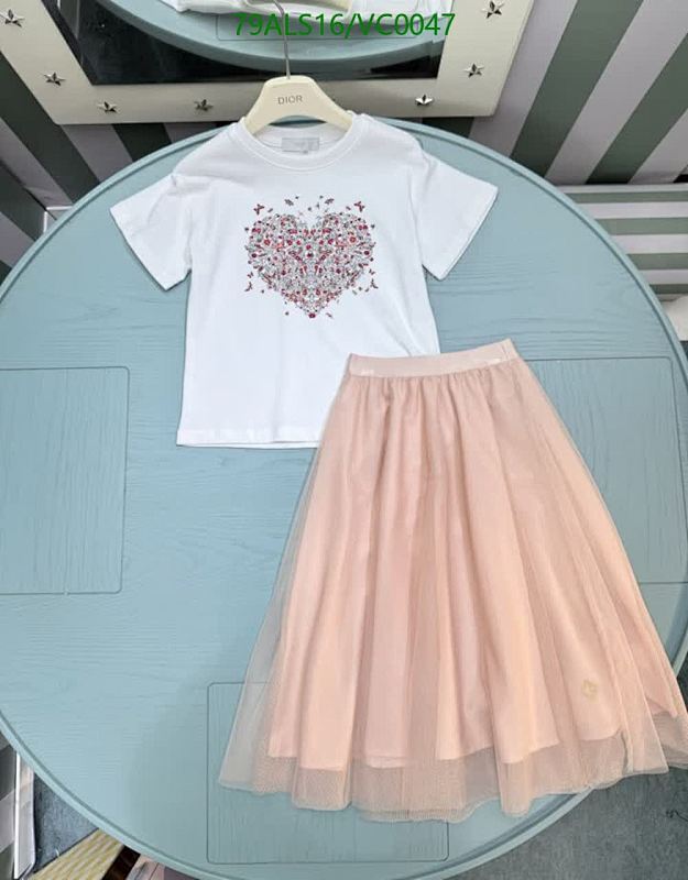 Dior Kids White Cotton T-Shirt with Heart Graphic & Pink Tulle Skirt Set