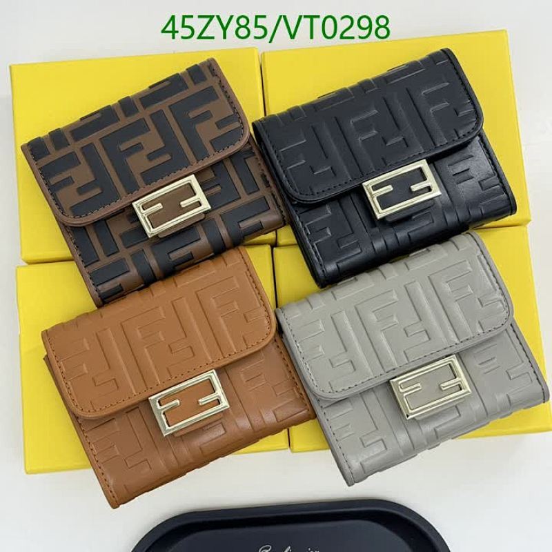 Fendi Small Leather Wallet - Elegant and Compact for Everyday Use