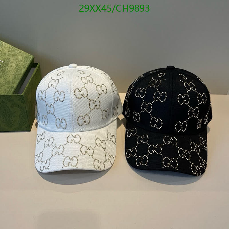Gucci GG Supreme Canvas Baseball Hat - White & Black