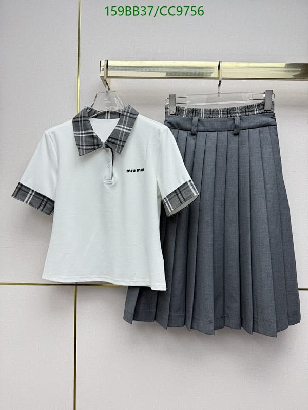 Miu Miu Plaid Collar Polo Shirt & Pleated Skirt Set - Stylish & Comfortable