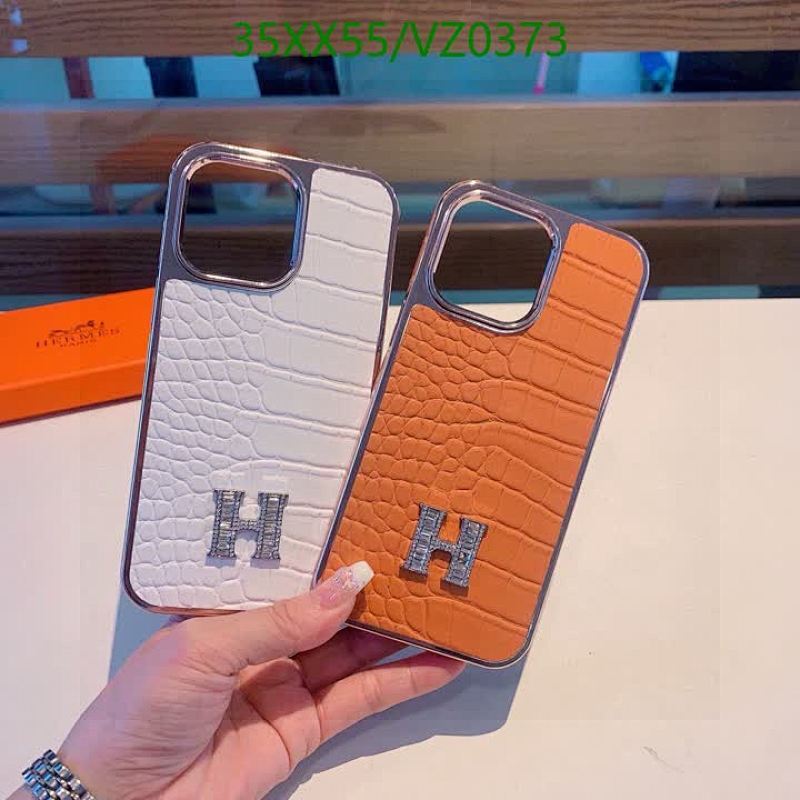 Luxury Crocodile Pattern iPhone Case for All Models with 'H' Embellishment