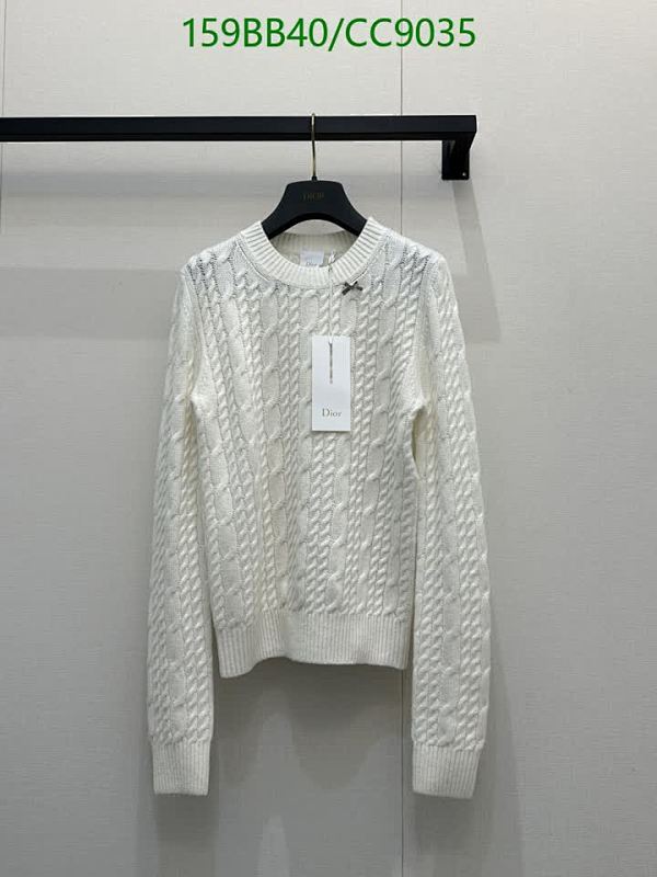 Dior Women's White Knitted Cable Knit Crew Neck Sweater