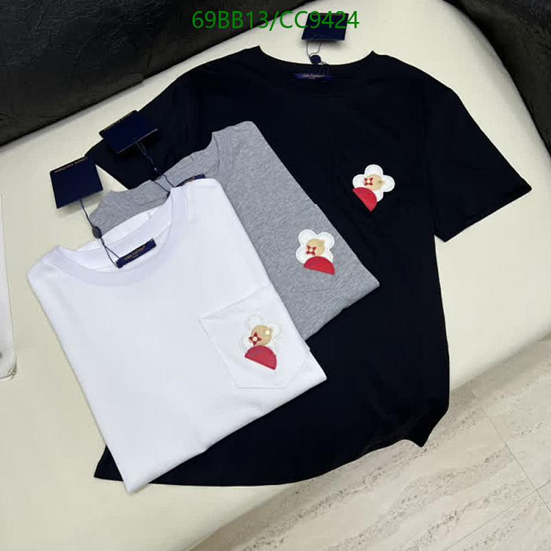 Louis Vuitton Cotton T-Shirt with Embroidered Pocket Detail