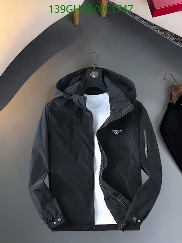 Prada Men's Lightweight Hooded Jacket - Stylish & Versatile Outerwear