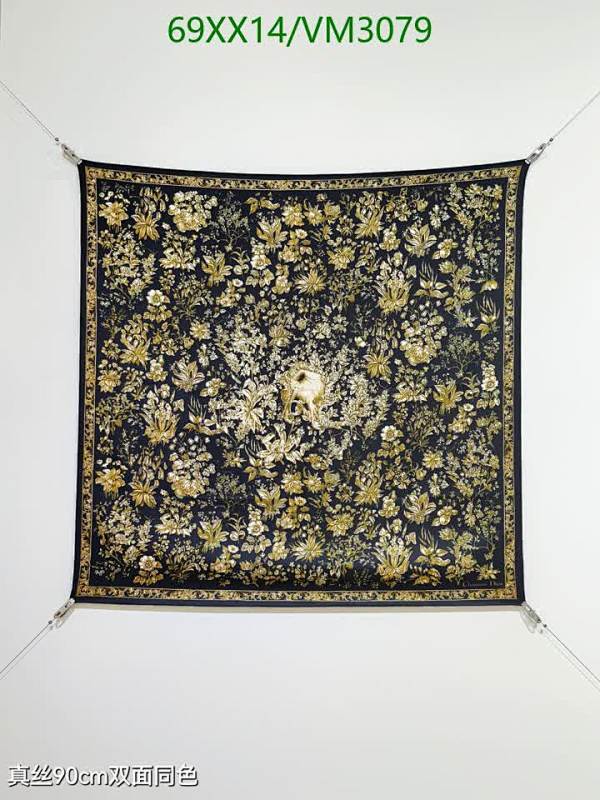 Dior Elegant Black & Gold Floral Silk Scarf - Luxurious 90cm Square Design
