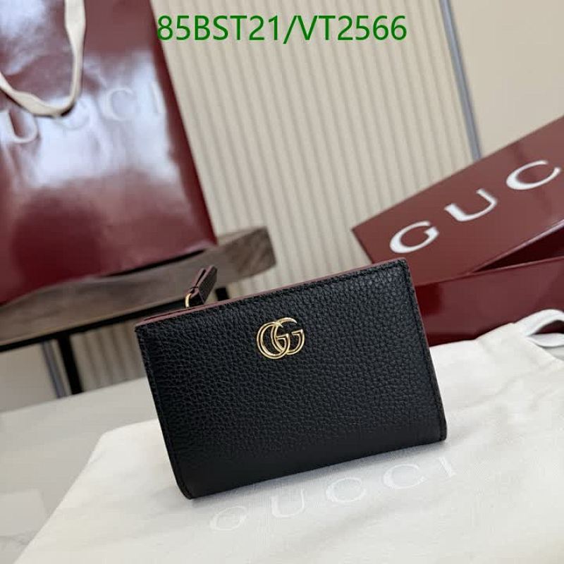 Gucci GG Marmont Black Grained Leather Wallet - Compact & Stylish