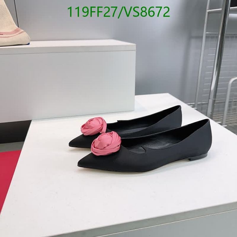 Roger Vivier Women's Black Pointed Toe Ballet Flats with Pink Flower Detail