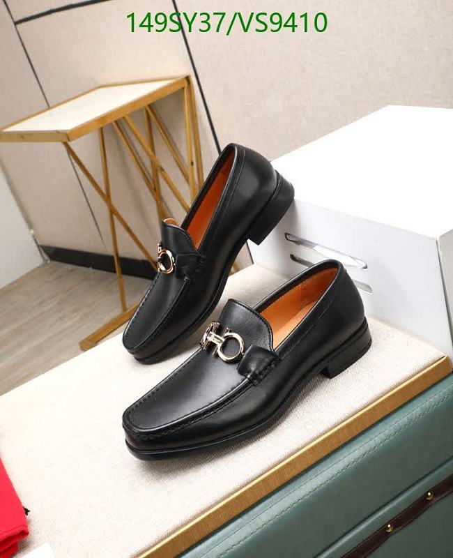 Ferragamo Men's Black Leather Loafers with Double Gancini Buckle