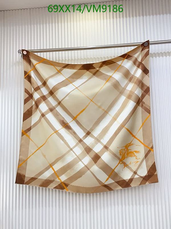Burberry 90x90cm Real Silk Scarf - Elegant Plaid Design