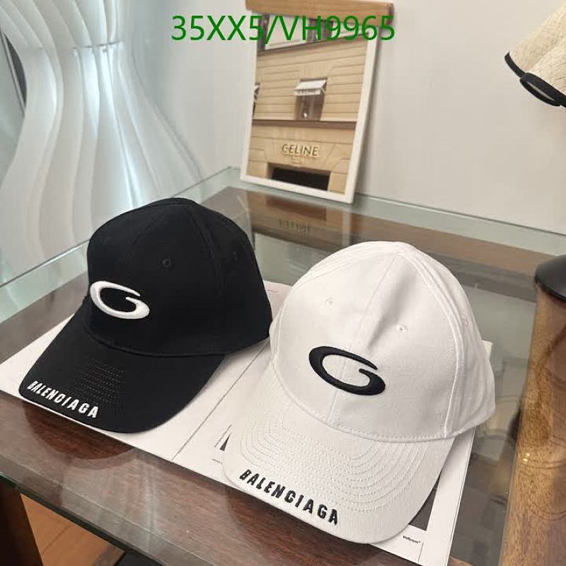 Balenciaga Stylish Baseball Caps - Classic Black & White Design, Adjustable Fit