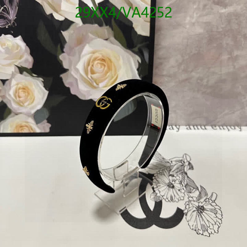 Gucci Velvet Headband with GG Logo & Bee Embellishments - Elegant Hair Accessory