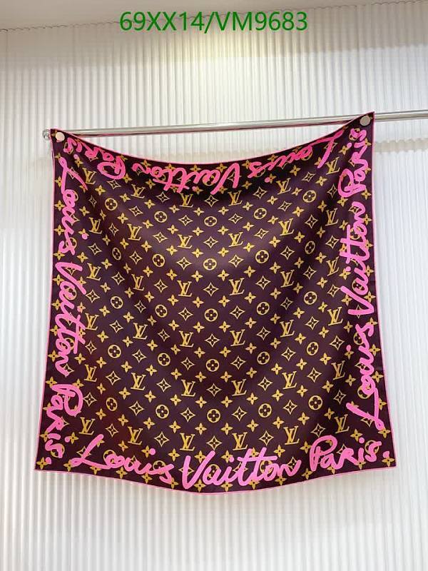 Louis Vuitton Silk Scarf 90x90CM - Elegant Paris Fashion Accessory