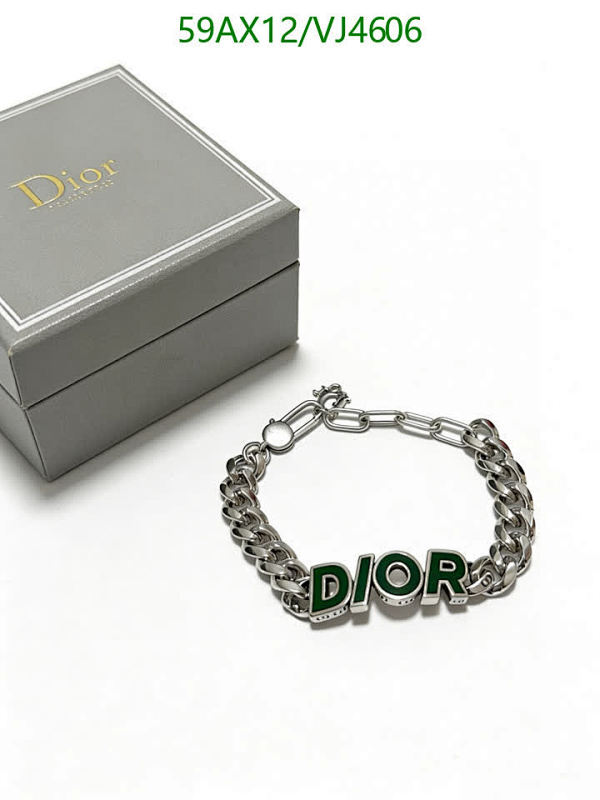 Dior Charm Bracelet with Green Logo - Elegant Silver-Tone Chain Jewelry