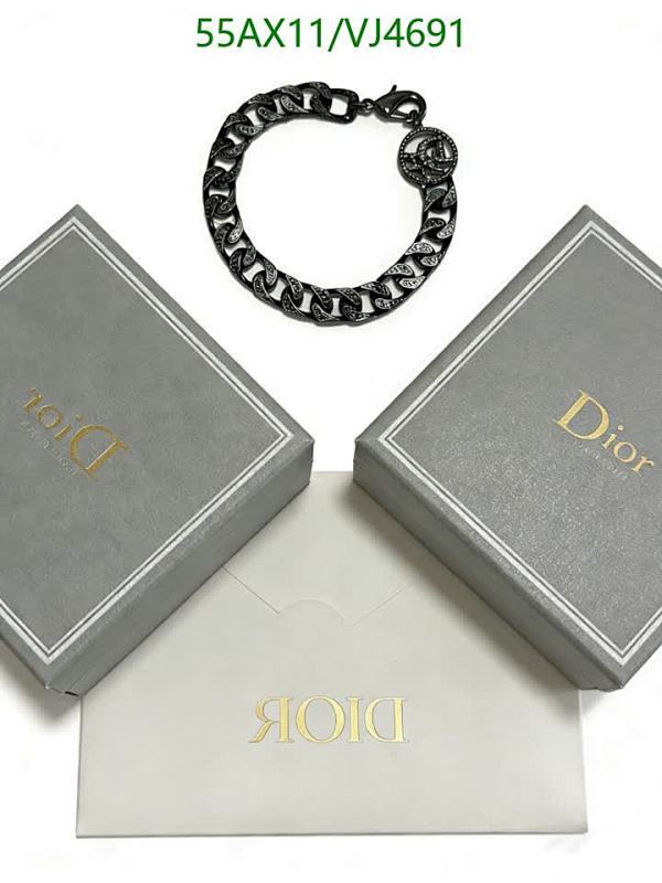 Dior Men's Chain Link Bracelet with CD Icon Clasp - Elegant Black Finish