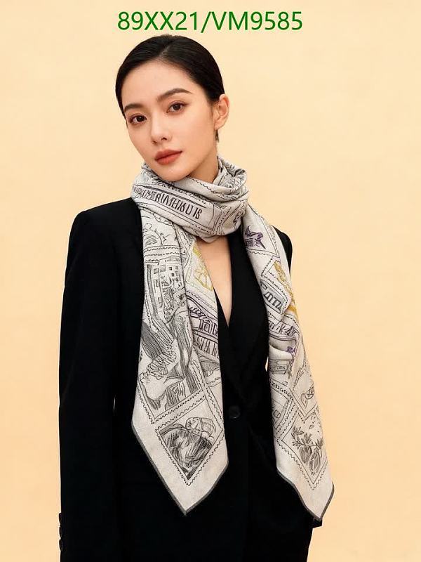 Hermes Luxurious Cashmere Mulberry Silk Scarf - Elegant 140x140CM Design