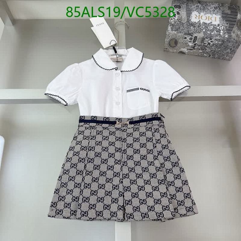 Gucci Kids' Cotton Shirt & Pleated Skirt Set - Stylish & Comfortable Outfit