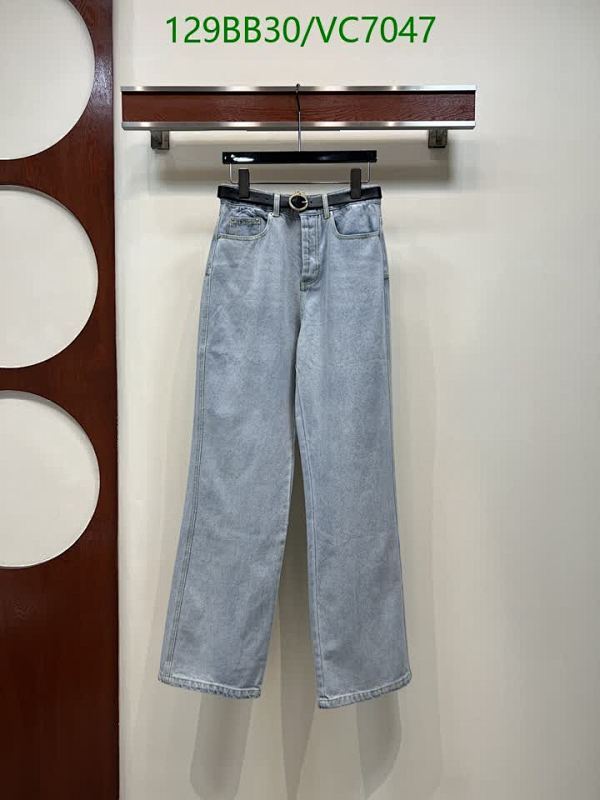 Chrome Hearts VC7047 Light Wash Denim Jeans - Comfortable & Stylish