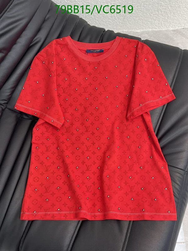 Louis Vuitton Monogram Red Cotton T-Shirt - Comfortable & Stylish Everyday Wear