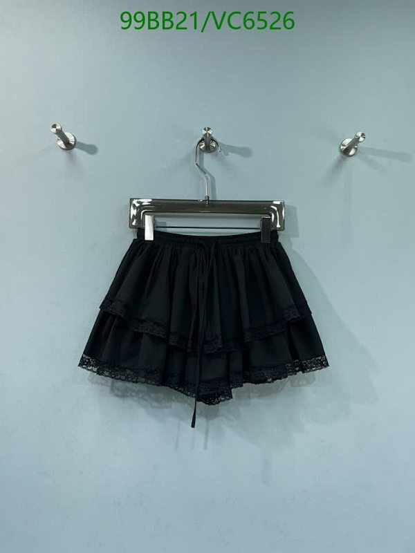 Elegant Black Tiered Skirt with Delicate Lace Trim - Comfortable & Stylish