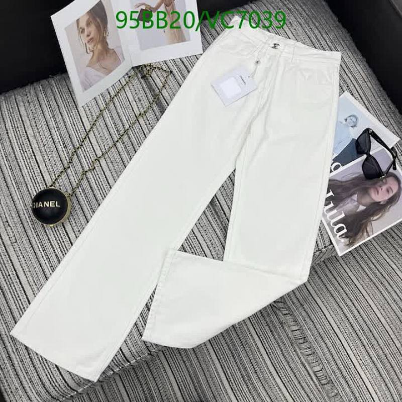 Chanel White Denim Jeans for Women - Stylish & Comfortable Straight Leg Pants 35 Chanel White Denim Jeans for Women - Stylish & Comfortable Straight Leg Pants