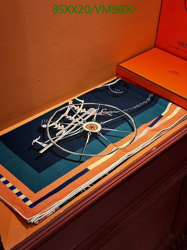 Hermès 140CM Cashmere & Silk Scarf - Luxurious VM9600 Design