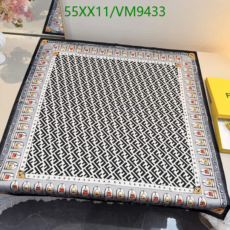 Fendi Mulberry Silk Scarf 90x90cm - Elegant & Versatile Accessory