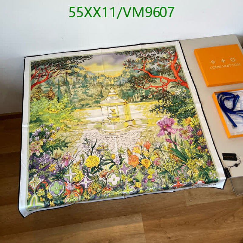 Louis Vuitton Mulberry Silk Scarf 90x90cm - Elegant Garden Print