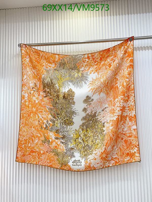 Hermes Luxurious Orange Silk Scarf 90x90CM - Elegant & Versatile Accessory