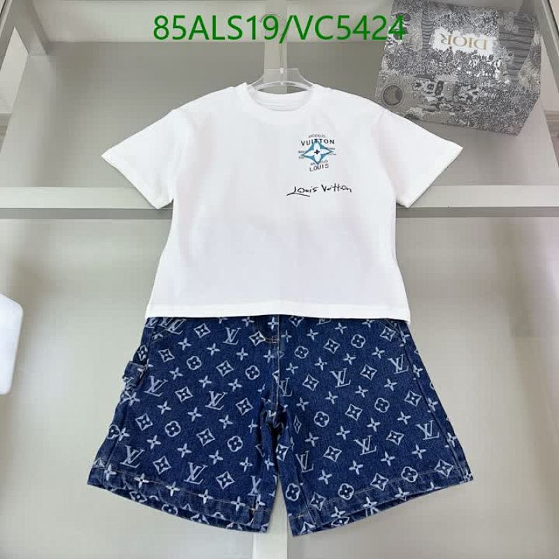 Louis Vuitton Kids' Monogram Denim Shorts & Logo Tee Set - Stylish Cotton Outfit