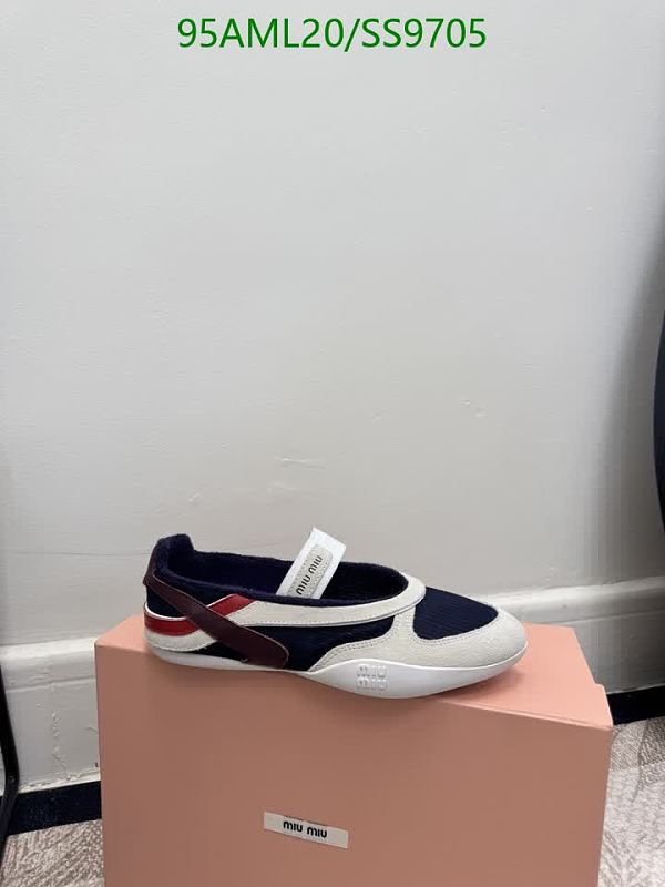 Miu Miu Women's Navy Blue & White Suede Mary Jane Flats EU 35-40