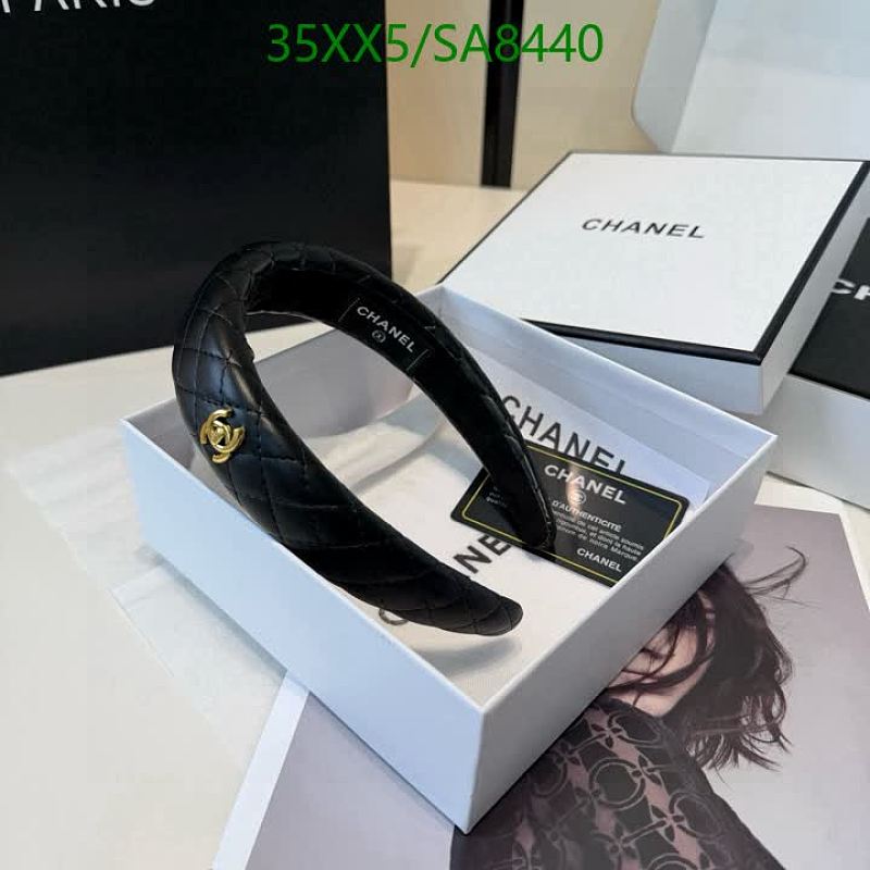 Chanel Quilted Leather Headband with Gold CC Logo - Black