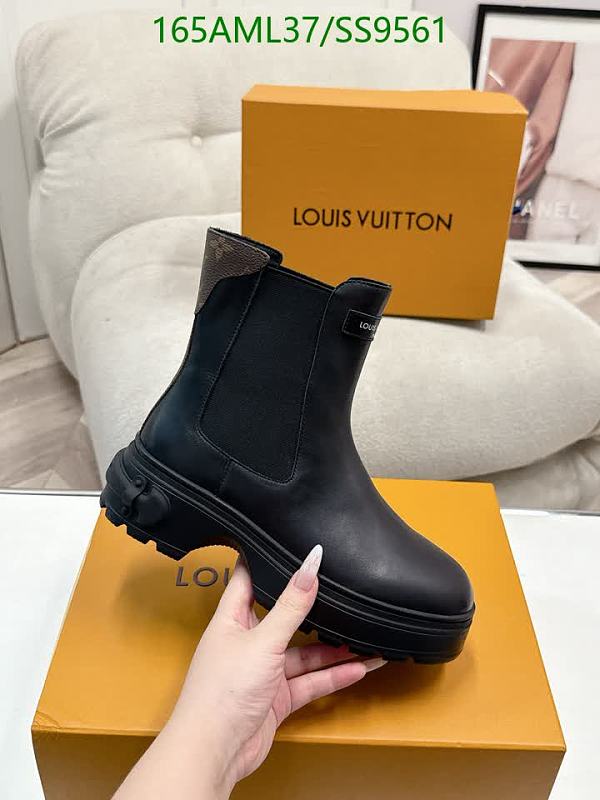 Louis Vuitton Women's Black Leather Chelsea Boots - Size EU 35-41