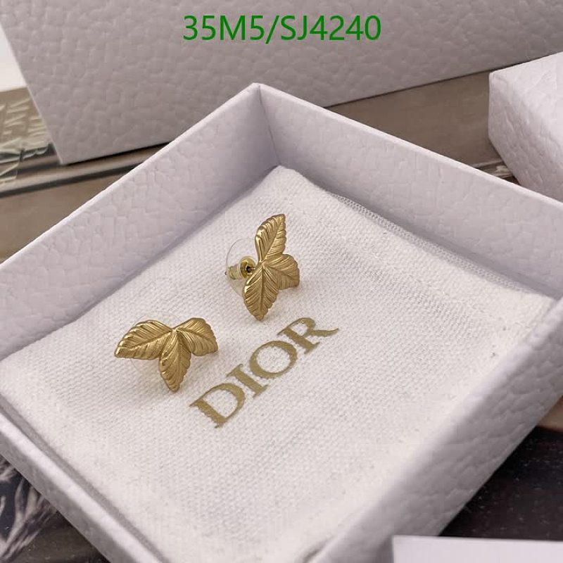 Dior Leaf Motif Stud Earrings - Gold Tone Metal