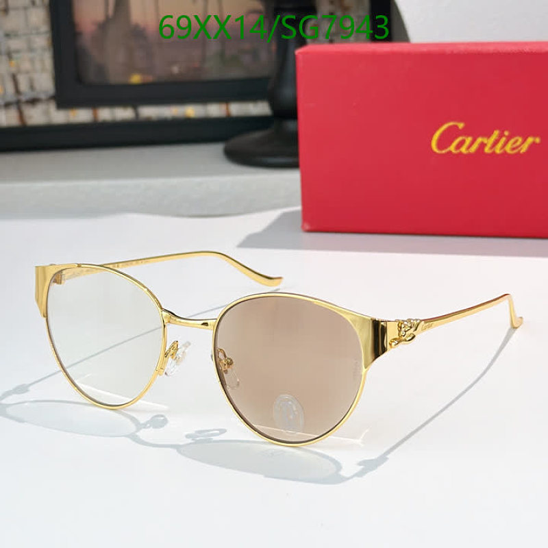 Cartier Gold-Tone Metal Cat-Eye Sunglasses with Gradient Lenses