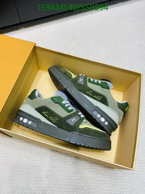 Louis Vuitton Women's Low-Top Sneakers - Green Suede & Mesh 6 Louis Vuitton Men's Green Suede & Mesh Low-Top Sneakers