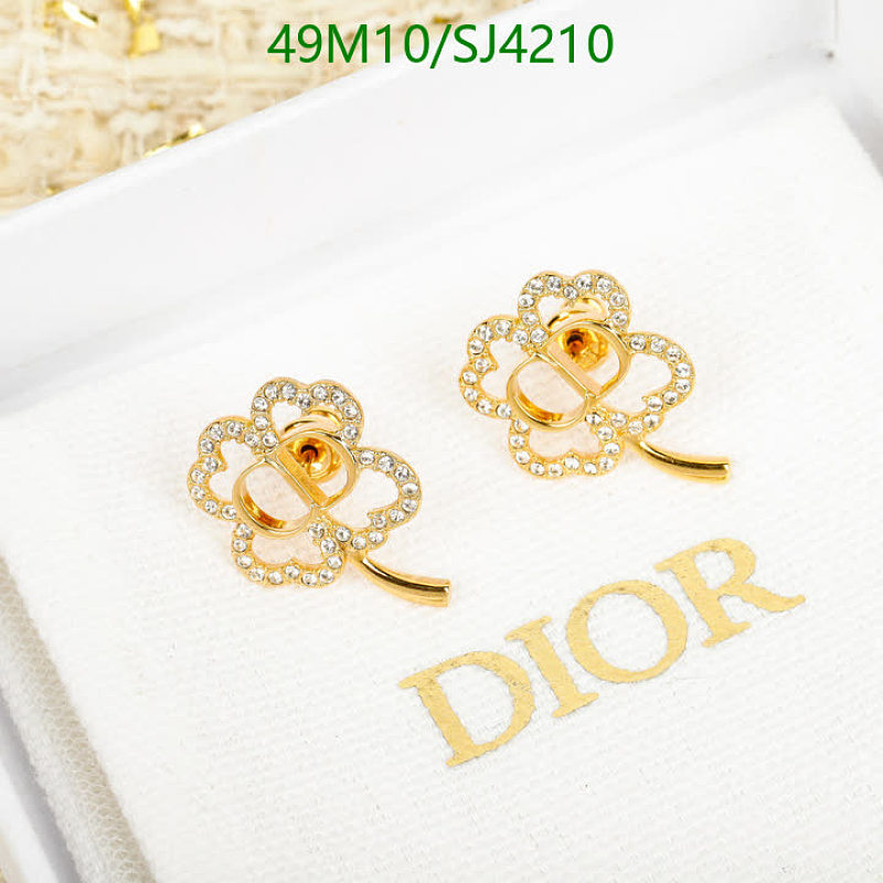 Dior Clover Flower Stud Earrings with Crystal Accents - Gold Tone