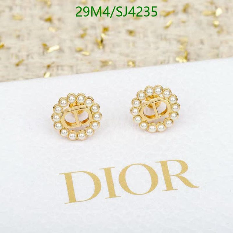 Dior CD Pearl Stud Earrings - Elegant Gold-Tone Jewelry