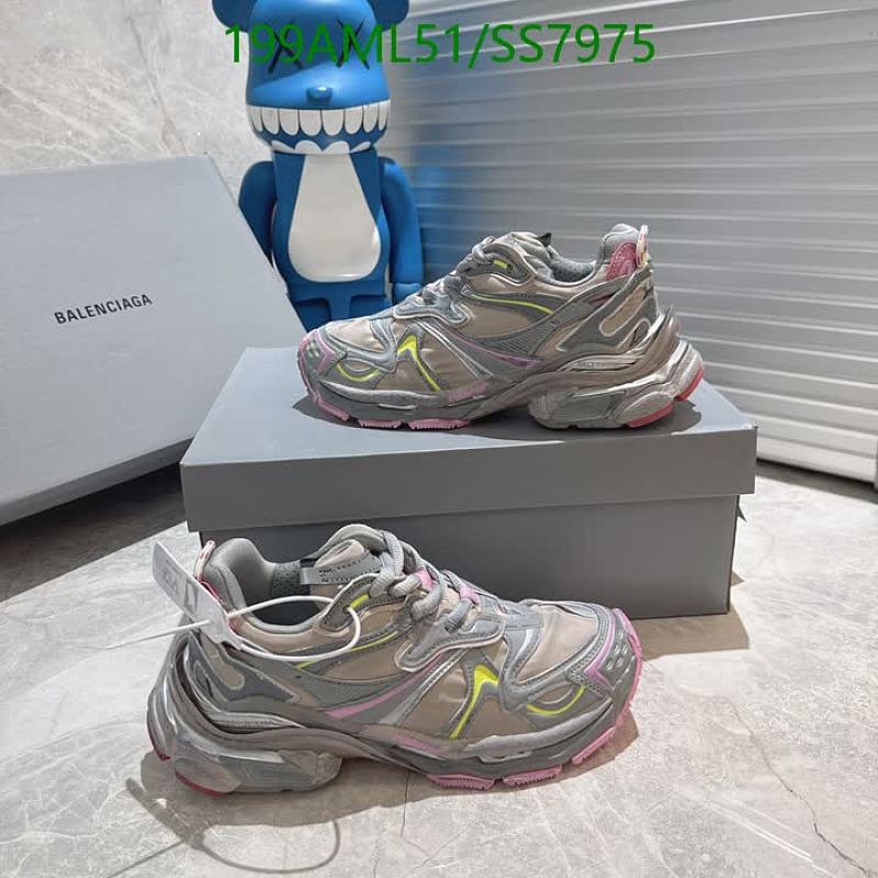 Balenciaga Women's Grey & Pink Chunky Sole Running Shoes EU 35-46