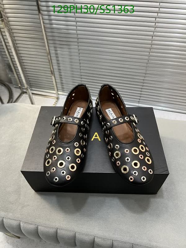 Alaia Women's Black Leather Mary Jane Flats with Eyelet Details