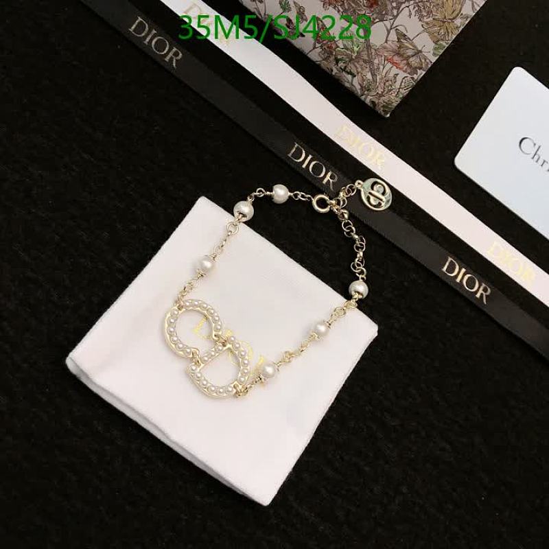 Dior CD Pearl Bracelet Gold-Tone Metal Women's Jewelry