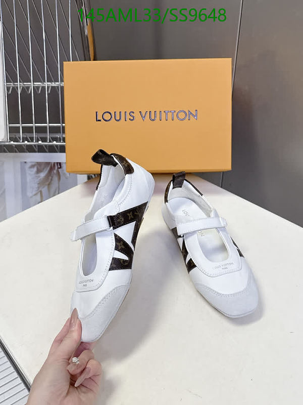 Louis Vuitton Women's White Leather & Canvas Sneakers 6 Louis Vuitton Women's White Leather & Canvas Sneakers
