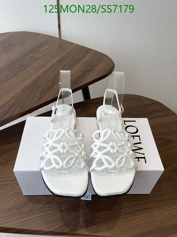 Loewe Women's White Sheepskin Leather Anagram Sandals - EU 35-42