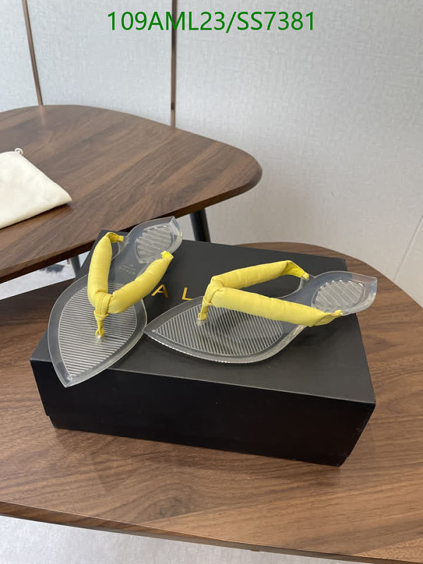 Products 38 Alaia Women's Yellow Suede Thong Sandals - EU 35-42