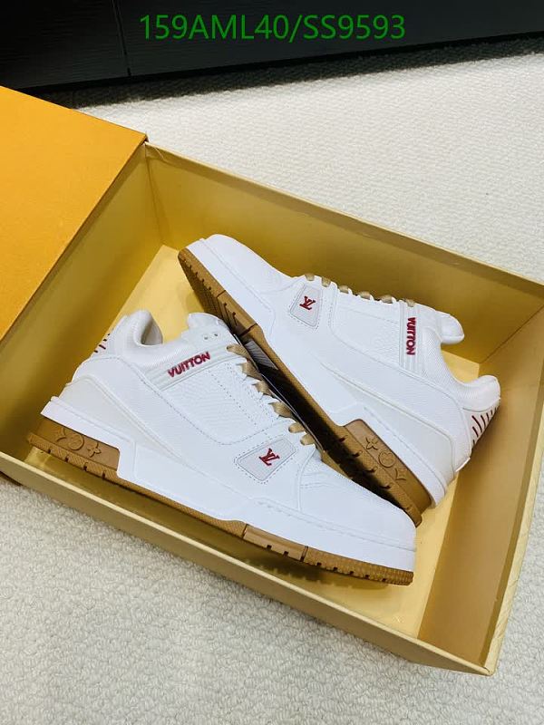 Louis Vuitton Men's White Cowhide & Mesh Fashion Sneakers