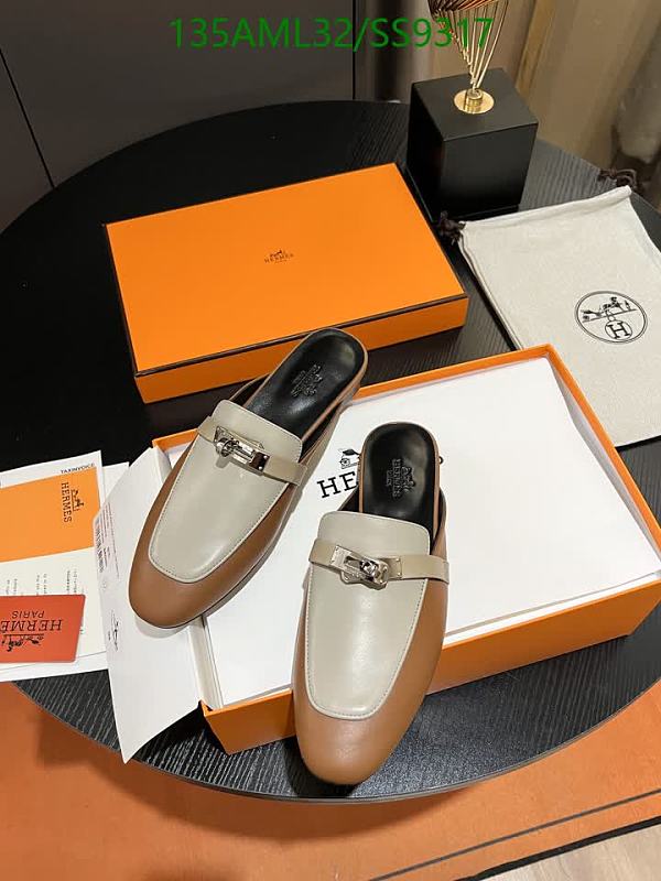 Hermès Women's Two-Tone Leather Mule Shoes - Elegant & Comfortable