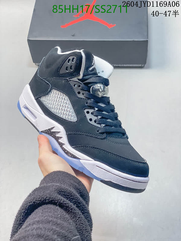 Air Jordan Men's High-Top Basketball Shoes - Black & White 4 Air Jordan Men's High-Top Basketball Shoes - Black & White